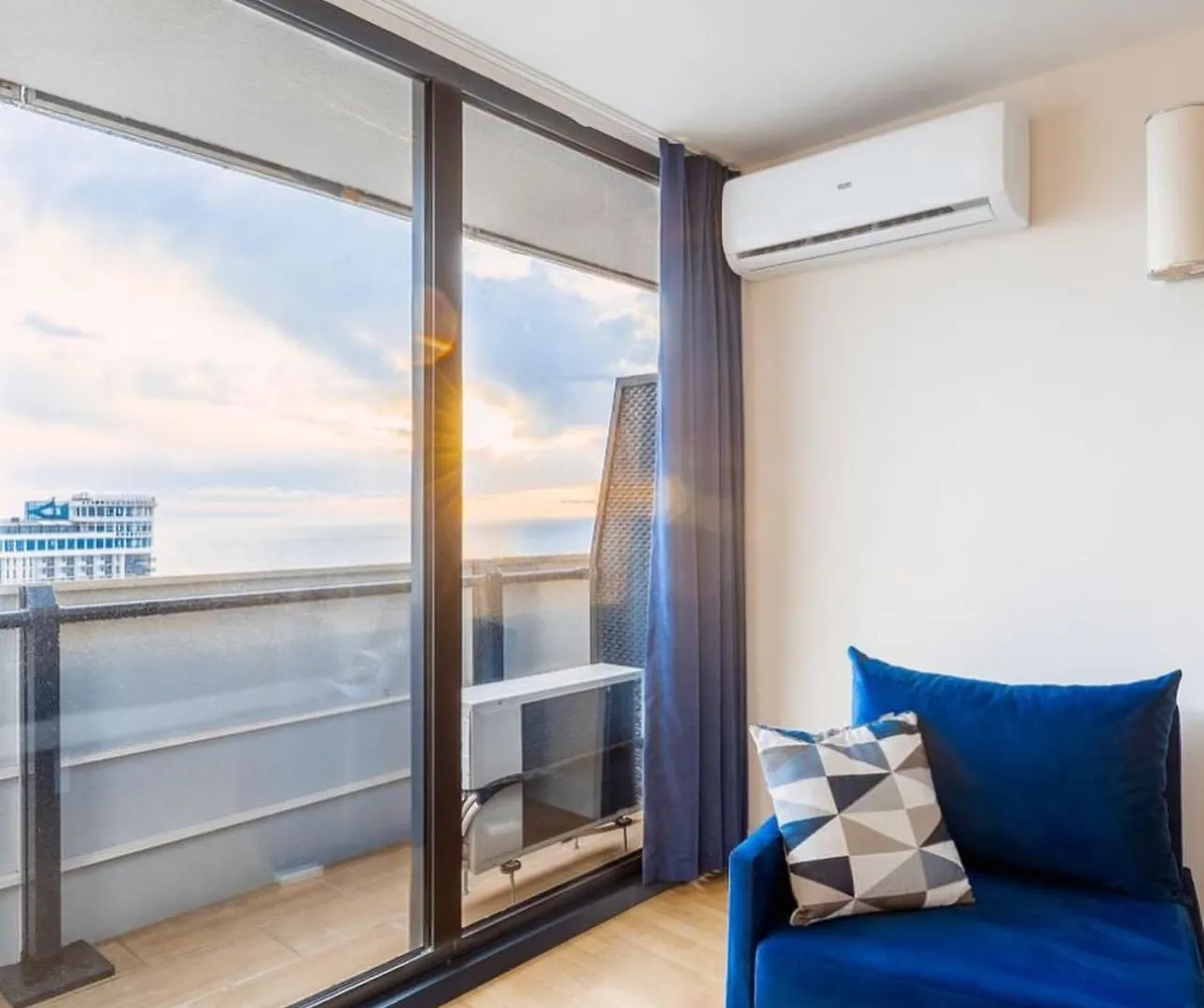 Property With Sea View Batumi Apartment