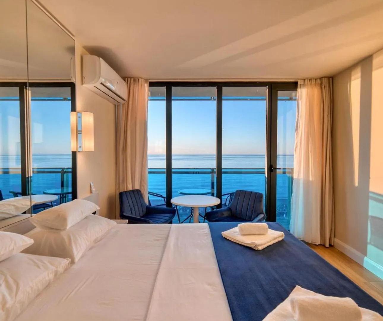Property With Sea View Batumi 0*,